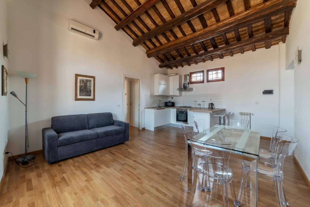 Palazzo Altieri Penthouse Apartments Rome Exterior photo